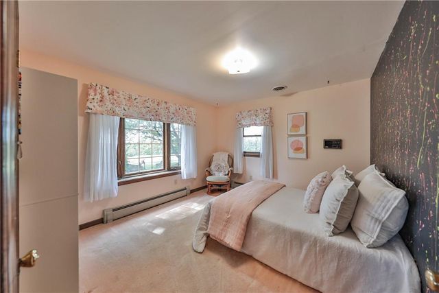 295 Crown View Avenue, Stockertown Boro, PA 18083