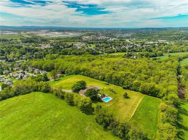 295 Crown View Avenue, Stockertown Boro, PA 18083
