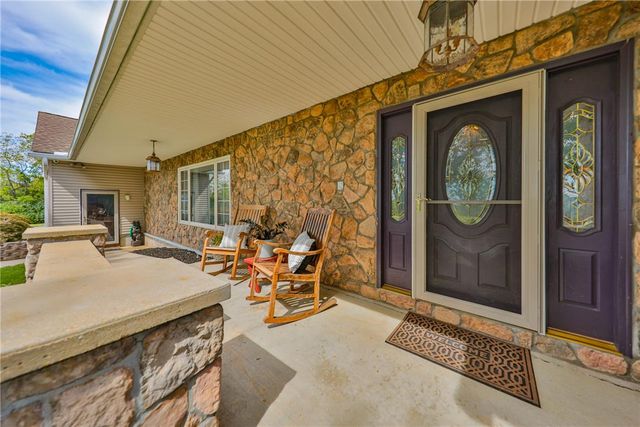 295 Crown View Avenue, Stockertown Boro, PA 18083