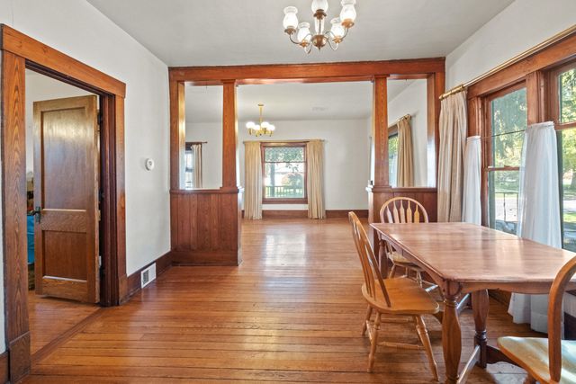 520 E Main Street Se, Caledonia Vlg, MI 49316