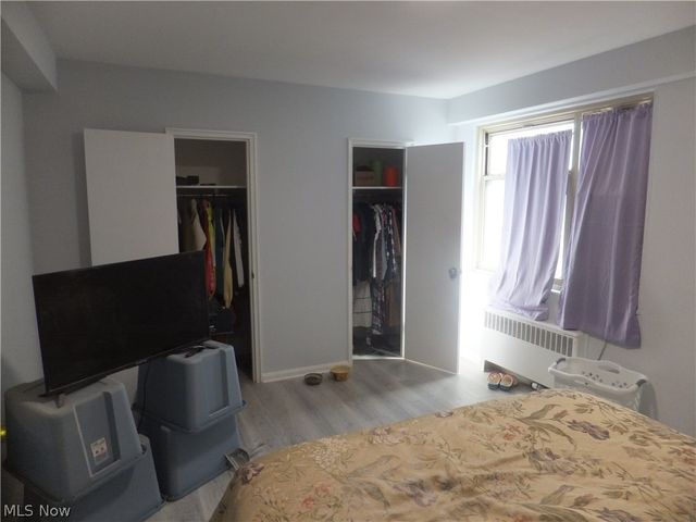 11820 Edgewater Drive 619, Lakewood, OH 44107