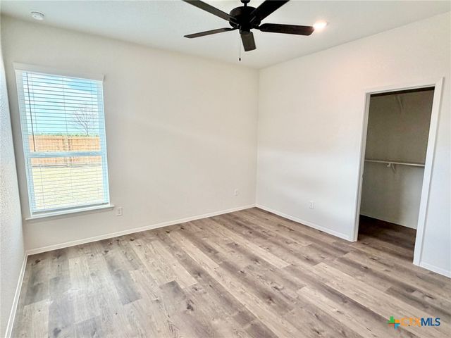 1611 Crooked River Court, Temple, TX 76502