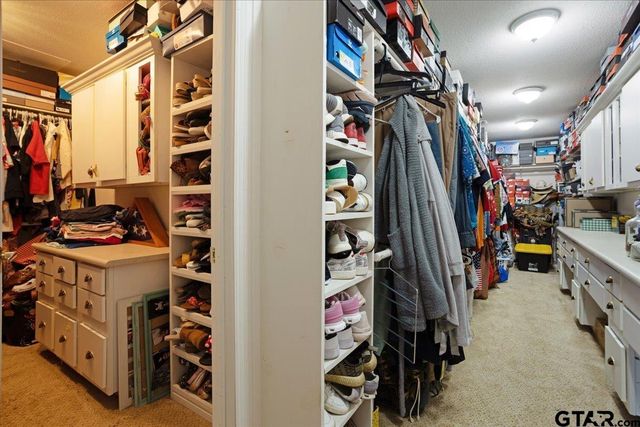 6130 Peninsula Cir, Athens, TX 75752