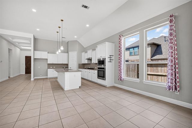 13326 Lake Chesdin Road, Houston, TX 77044