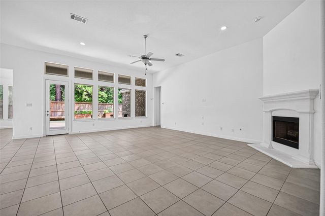 13326 Lake Chesdin Road, Houston, TX 77044