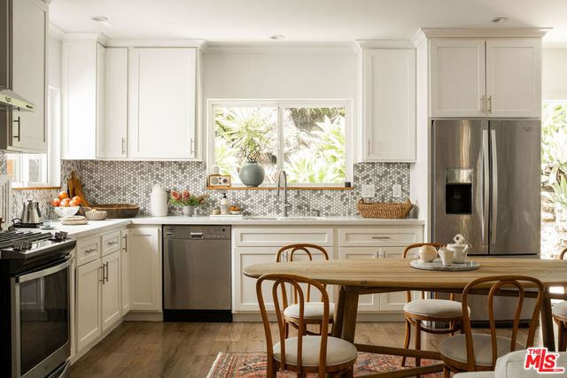 3519 Roseview Avenue, Los Angeles, CA 90065