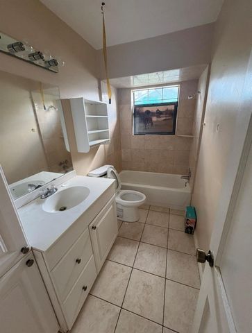 151 Parker Road, Houston, TX 77076