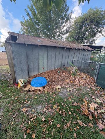 151 Parker Road, Houston, TX 77076