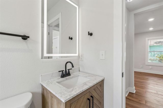 1916 35TH STREET S, St Petersburg, FL 33711