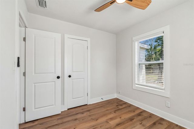 1916 35TH STREET S, St Petersburg, FL 33711