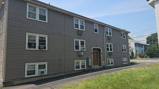 21 East St 3B, Mansfield, MA 02048