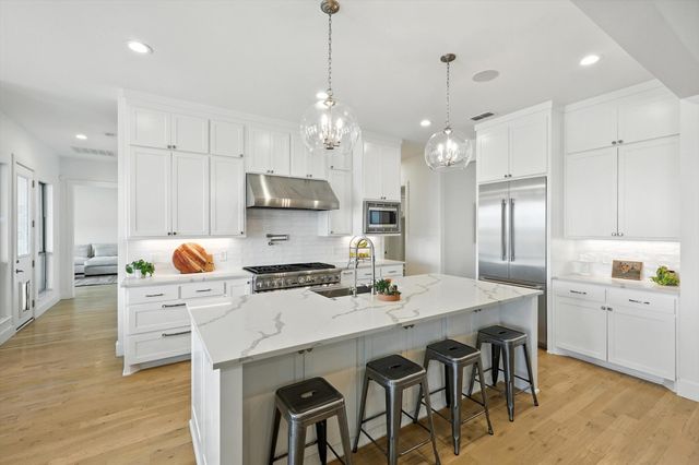 148 Overlook Drive, Aledo, TX 76008