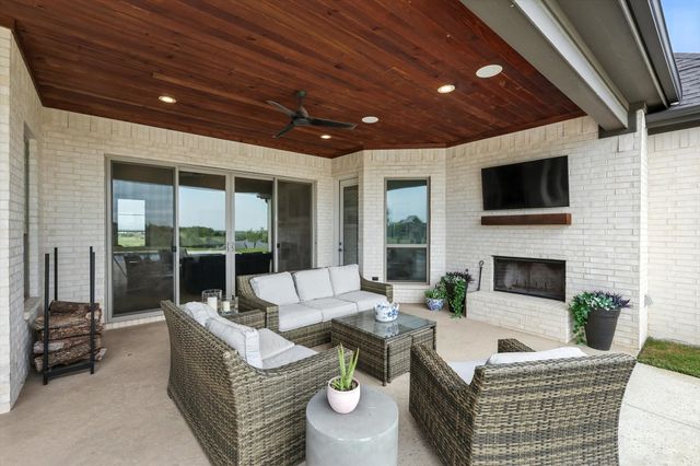 148 Overlook Drive, Aledo, TX 76008