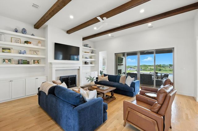 148 Overlook Drive, Aledo, TX 76008