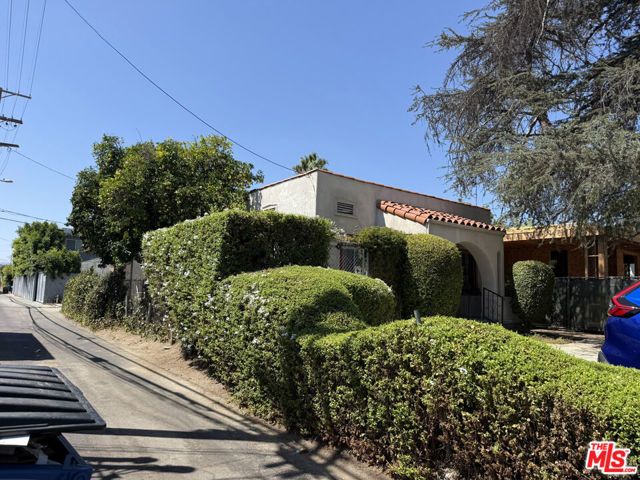 715 N Ogden Drive, Los Angeles, CA 90046