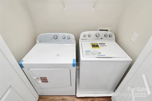 3128 Reid Brook Lane, Charlotte, NC 28208