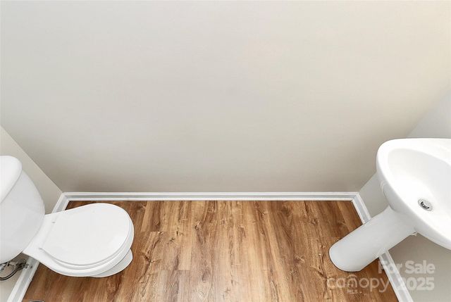 3128 Reid Brook Lane, Charlotte, NC 28208