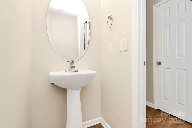 3128 Reid Brook Lane, Charlotte, NC 28208