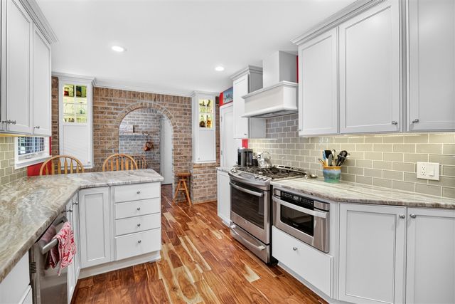 16395 Prairie Brook Road, Schoolcraft, MI 49087