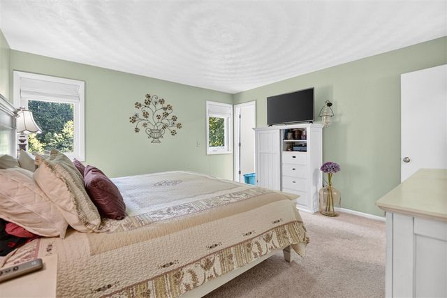 16395 Prairie Brook Road, Schoolcraft, MI 49087