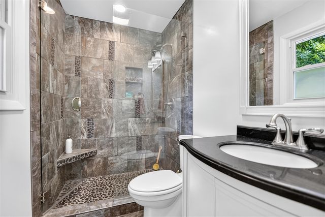 16395 Prairie Brook Road, Schoolcraft, MI 49087