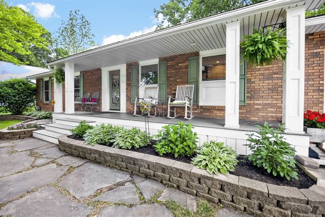 16395 Prairie Brook Road, Schoolcraft, MI 49087