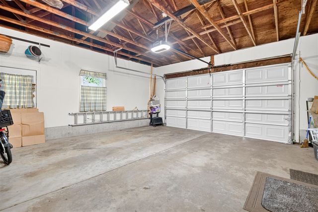 16395 Prairie Brook Road, Schoolcraft, MI 49087