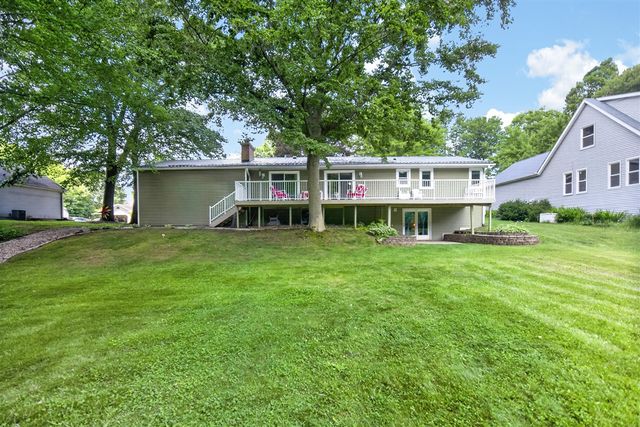 16395 Prairie Brook Road, Schoolcraft, MI 49087
