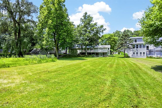 16395 Prairie Brook Road, Schoolcraft, MI 49087