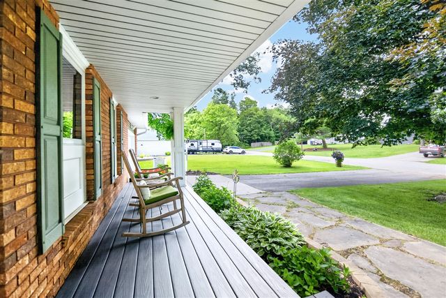 16395 Prairie Brook Road, Schoolcraft, MI 49087