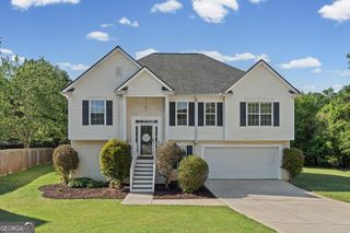 8 Kingsbrook Cove, Newnan, GA 30265