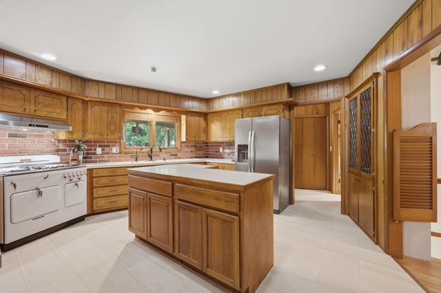 1808 N Heiserman, Wichita, KS 67203