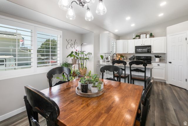 4596 S 3150 W, Roy, UT 84067