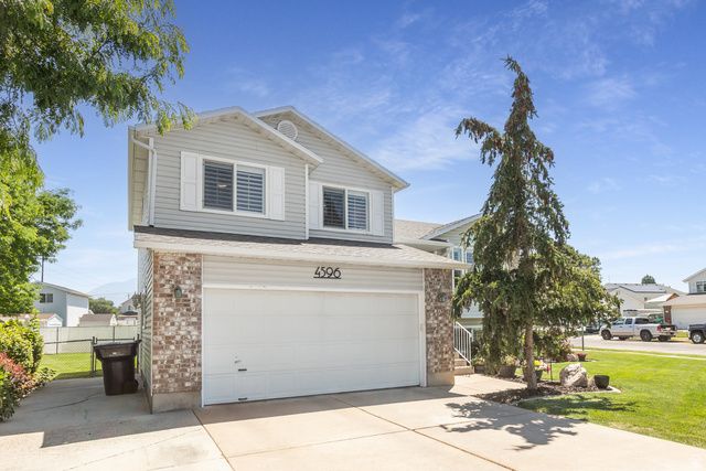 4596 S 3150 W, Roy, UT 84067