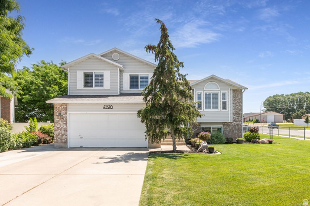 4596 S 3150 W, Roy, UT 84067