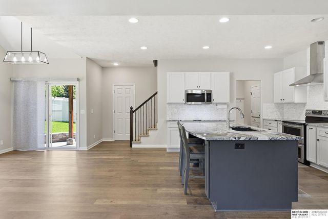 3903 S 192 Avenue, Omaha, NE 68130