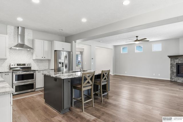3903 S 192 Avenue, Omaha, NE 68130
