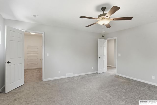 3903 S 192 Avenue, Omaha, NE 68130