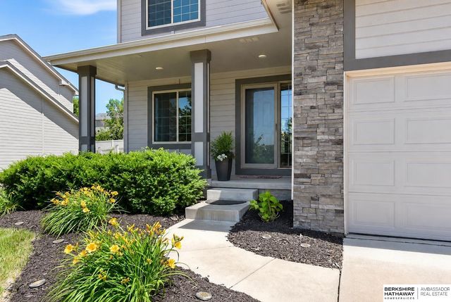 3903 S 192 Avenue, Omaha, NE 68130