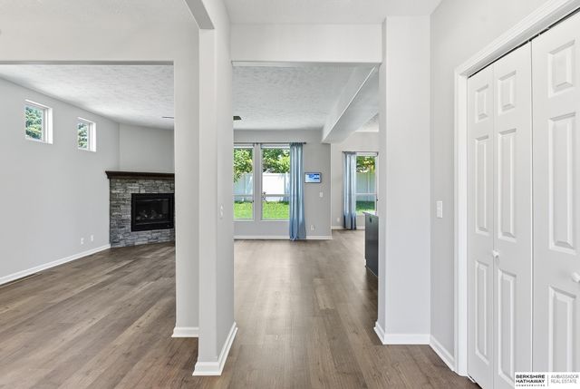 3903 S 192 Avenue, Omaha, NE 68130