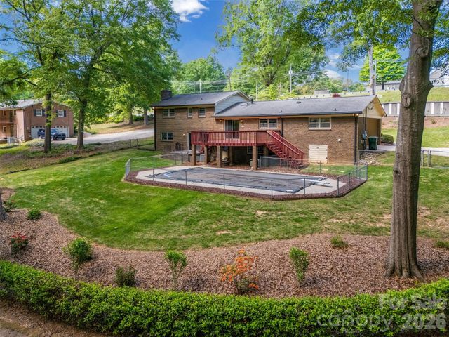 1914 N New Hope Road, Gastonia, NC 28054