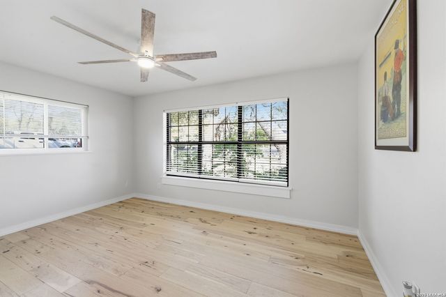 182 Oklahoma, New Braunfels, TX 78130