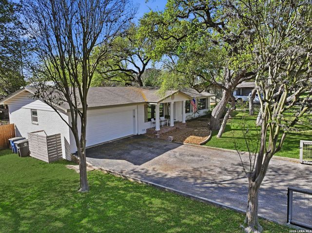 182 Oklahoma, New Braunfels, TX 78130