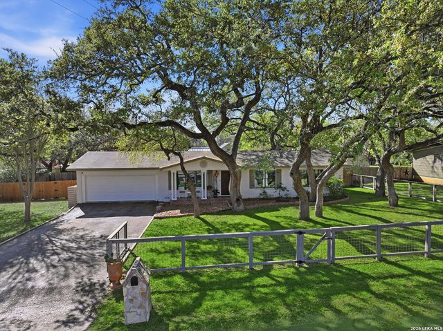 182 Oklahoma, New Braunfels, TX 78130