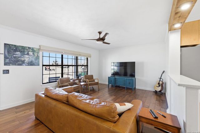 182 Oklahoma, New Braunfels, TX 78130