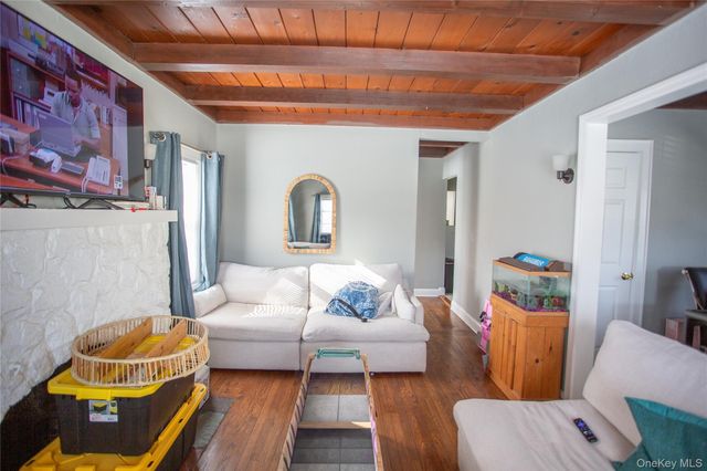 261 Rutland Road, Freeport, NY 11520