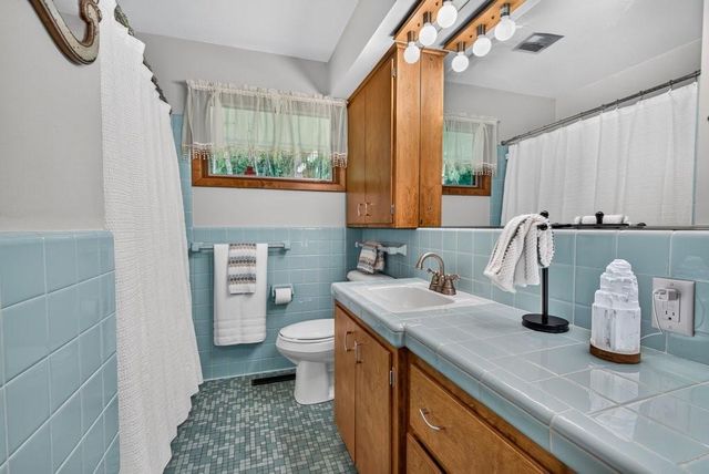 1909 W Menomonie Street, Eau Claire, WI 54703