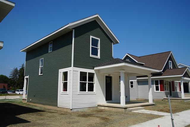 2066 Linden Avenue, Grand Rapids, MI 49507