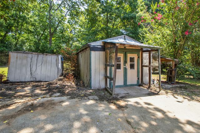 106 N College Street, Marshall, TX 75670