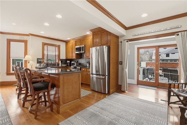 23 Clinton Street, Newport, RI 02840